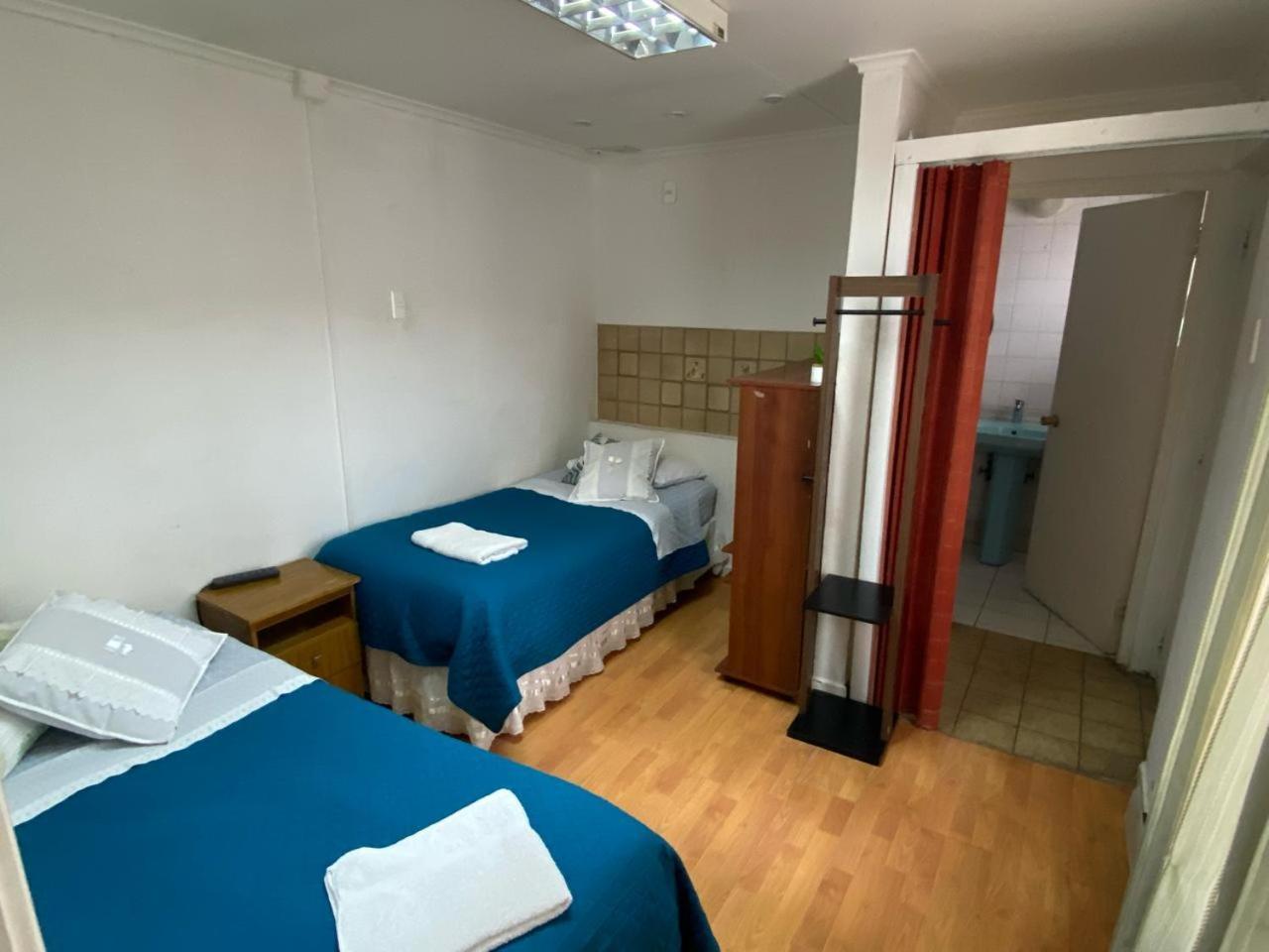 Karol Hostal Punta Arenas Exterior photo